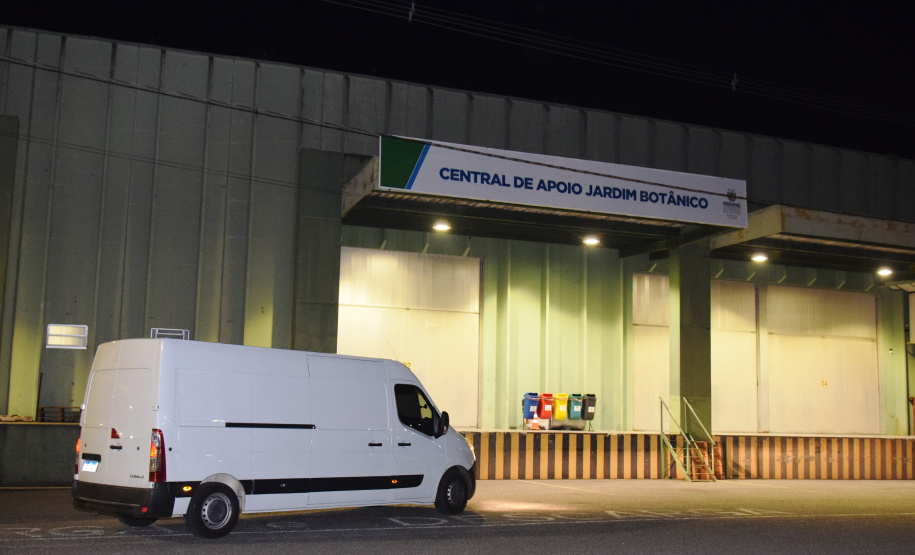 Chegada vacinas doses da AstraZeneca  Foto: Americo Antonio/SESA