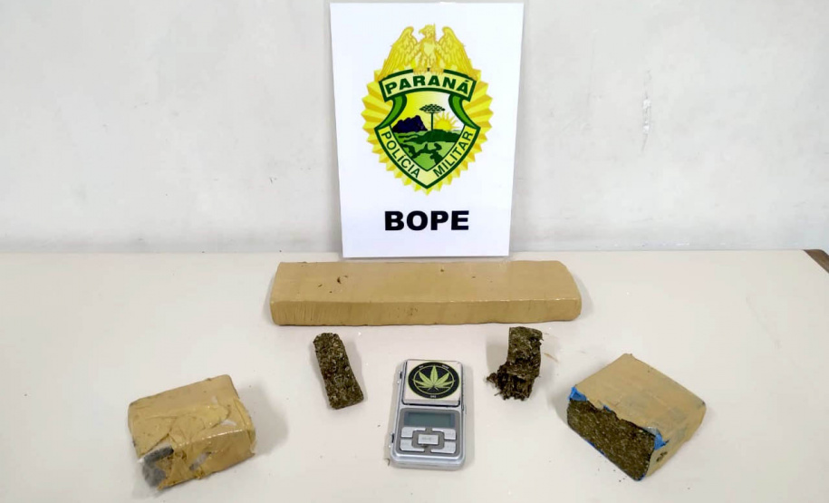 O Batalhão de Operações Especiais (BOPE), através da Rondas Ostensivas de Natureza Especial (RONE), apreendeu mais de 170 quilos de drogas, duas armas de fogo e 32 pessoas acabaram presas durante a Operação Narco Brasil entre os dias 21 e 30 de junho no Litoral e nos Campos Gerais do estado. - Curitiba, 01/07/2021 - Foto: PMPR/SESP-PR