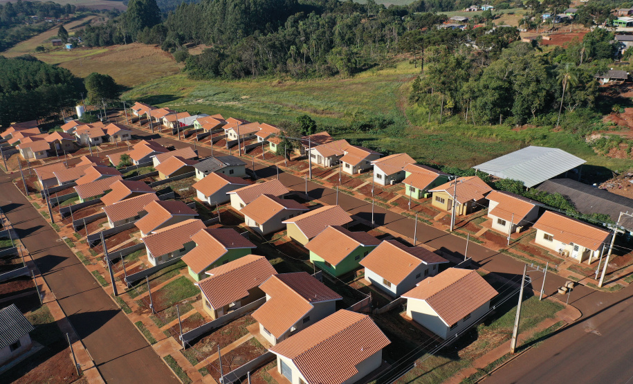 119 casas para famílias em vulnerabilidade serão concluídas em setembro em Cantagalo  -  Foto: Alessandro Vieira/AEN
