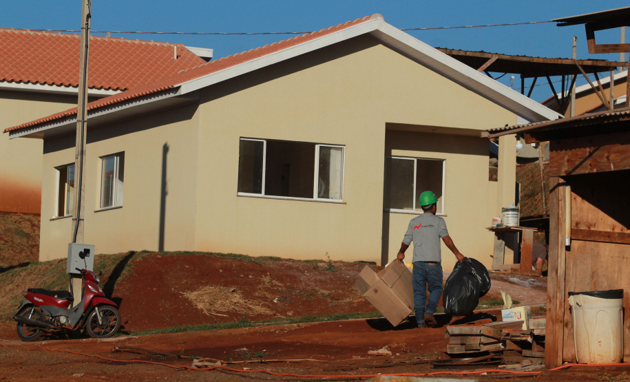 119 casas para famílias em vulnerabilidade serão concluídas em setembro em Cantagalo  -  Foto: Alessandro Vieira/AEN
