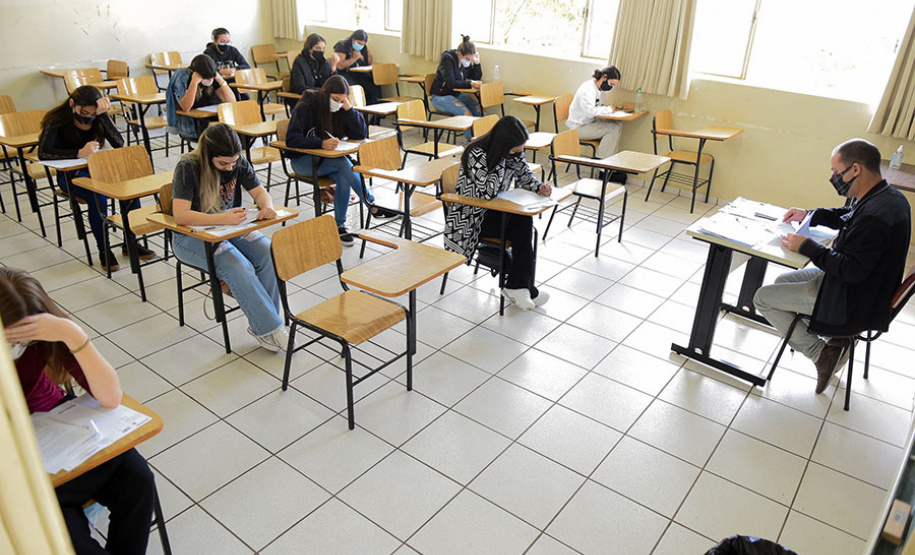 Universidades Estaduais definem mudanças para o Vestibular 2022 - Em virtude da pandemia no novo coronavírus, as Universidades Estaduais do Paraná estão alterando o formato dos vestibulares. O objetivo é incentivar o ingresso de novos estudantes nas instituições respeitando as medidas sanitárias. -  Curitiba, 02/07/2021  -  Foto: SETI