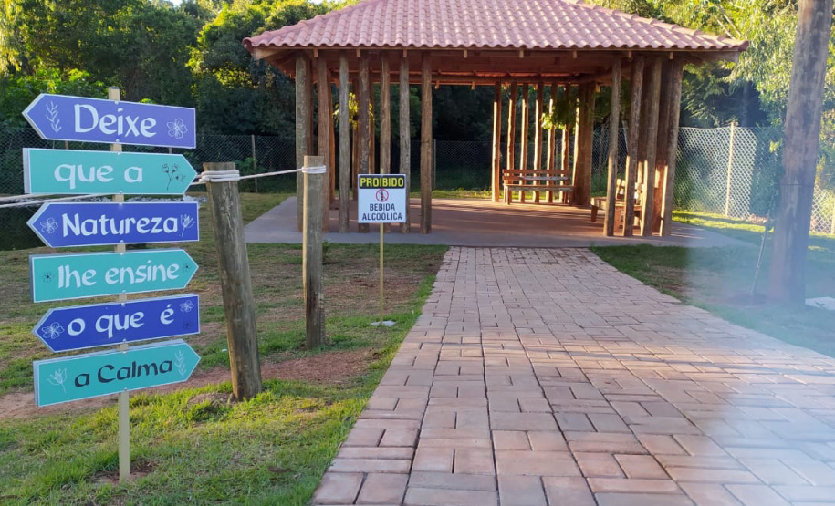 ARARUNA - O projeto Parques Urbanos do Paraná é o maior do Brasil, afirmou o secretário estadual do Desenvolvimento Sustentável e do Turismo, Márcio Nunes. Ele esteve nesta semana na região Noroeste para acompanhar as obras de quatro Parques Urbanos. São áreas de fundo de vale que serão recuperadas e reaproveitadas como espaços de lazer e turismo aos moradores, aliado à preservação ambiental. - 02/07/2021 - Foto: Divulgação SEDEST