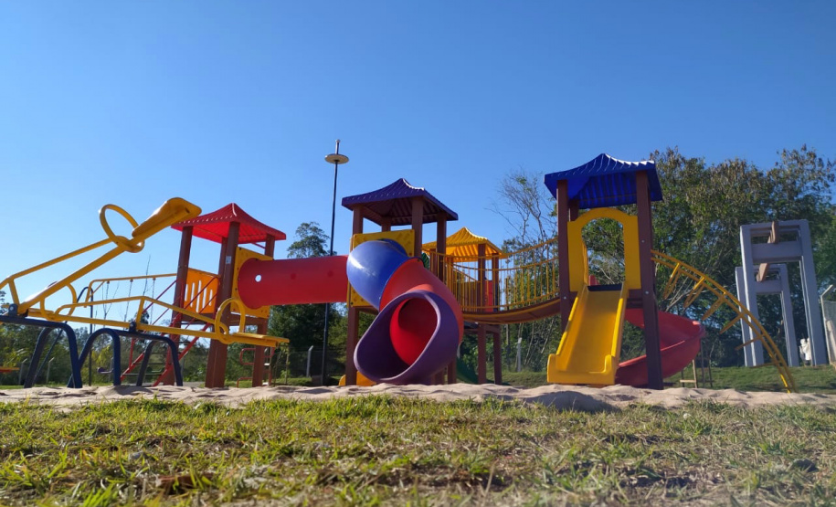 JUSSARA - O projeto Parques Urbanos do Paraná é o maior do Brasil, afirmou o secretário estadual do Desenvolvimento Sustentável e do Turismo, Márcio Nunes. Ele esteve nesta semana na região Noroeste para acompanhar as obras de quatro Parques Urbanos. São áreas de fundo de vale que serão recuperadas e reaproveitadas como espaços de lazer e turismo aos moradores, aliado à preservação ambiental. - 02/07/2021 - Foto: Divulgação SEDEST