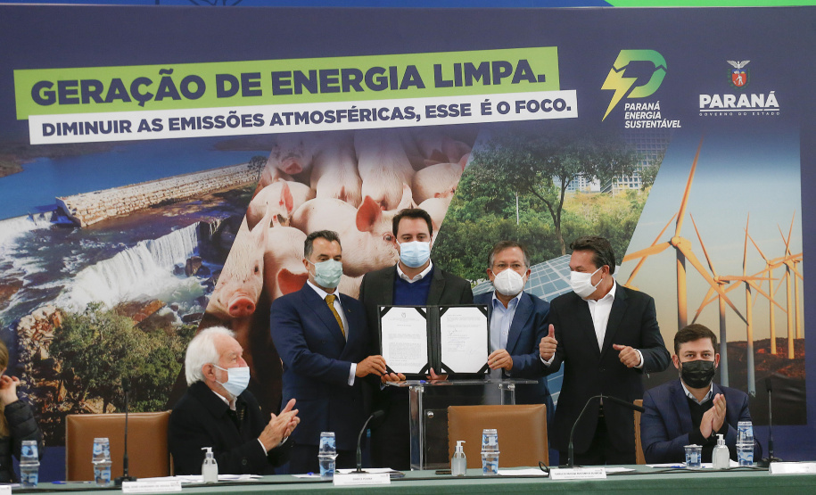 Estado agiliza licenciamento de empreendimentos para produção de energia limpa
Foto: Jonathan Campos/AEN