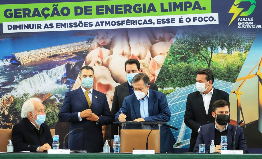 Governador Carlos Massa Ratinho Junior durante solenidade Geração de Energia Limpa - Secretária de Estado do Desenvolvimento Sustentável e do Turismo-SEDEST - Curitiba, 05/07/2021 - Foto: José Fernando Ogura/AEN