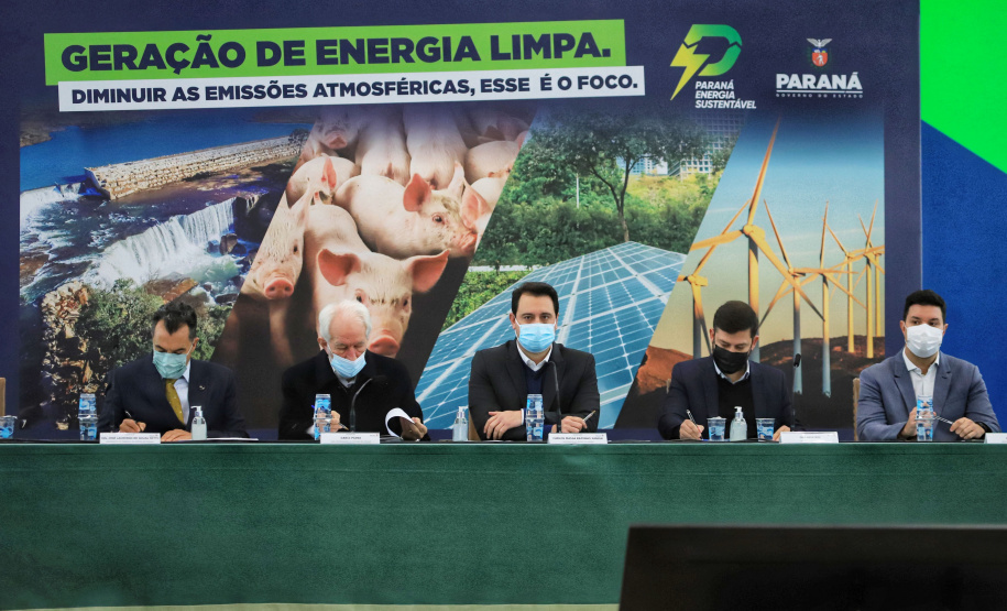 Governador Carlos Massa Ratinho Junior durante solenidade Geração de Energia Limpa - Secretária de Estado do Desenvolvimento Sustentável e do Turismo-SEDEST - Curitiba, 05/07/2021 - Foto: José Fernando Ogura/AEN