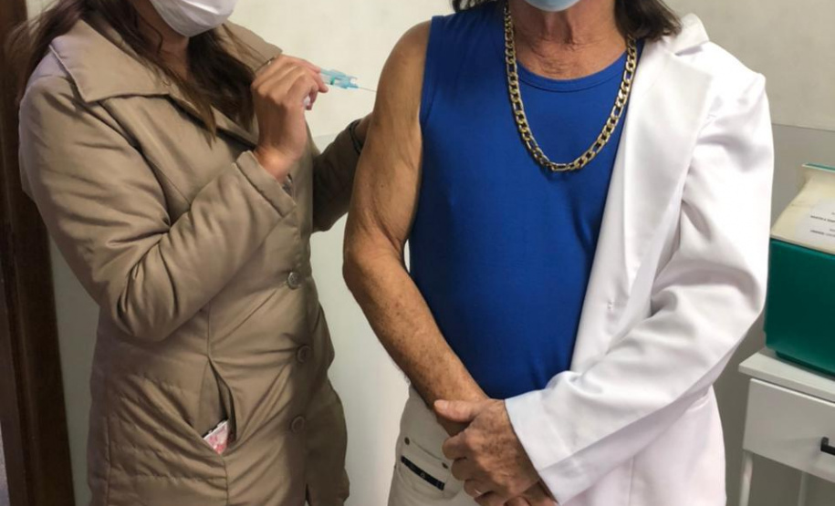 Mais de 1 milhão de pessoas foram vacinadas contra a Covid-19 aos finais de semana no Paraná
Foto: SESA/Regionais de Saúde