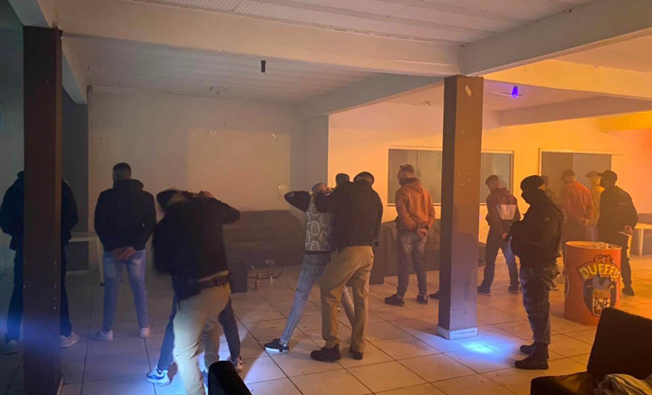 Desde janeiro até agora, a Ação Integrada de Fiscalização Urbana (AIFU) deflagrou 168 operações em Curitiba para frear o avanço do coronavírus na Capital