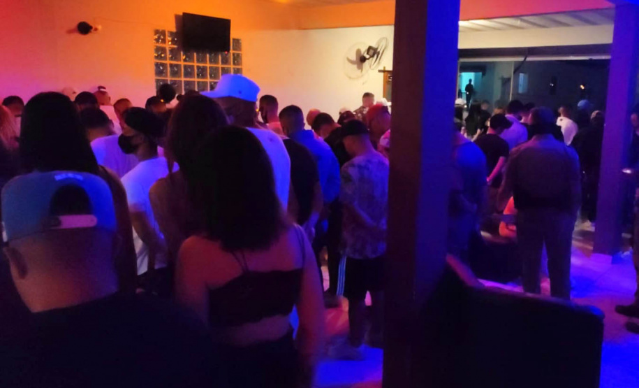 Desde janeiro até agora, a Ação Integrada de Fiscalização Urbana (AIFU) deflagrou 168 operações em Curitiba para frear o avanço do coronavírus na Capital