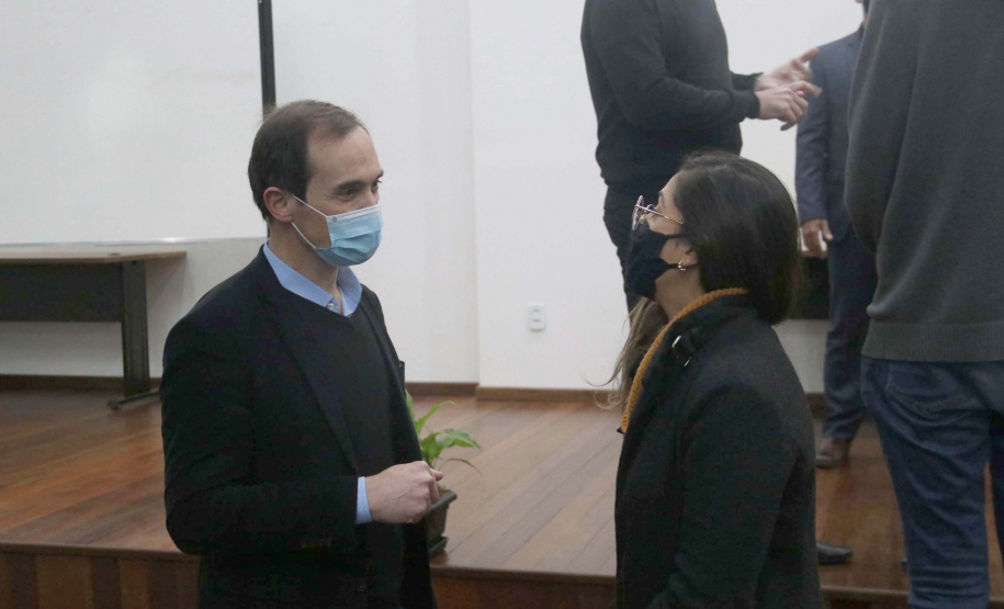 Integrantes do Ministério da Justiça fazem visita técnica na Polícia Científica do Paraná e discutem procedimentos sobre cadeia de custódia
Foto:SESP/PR