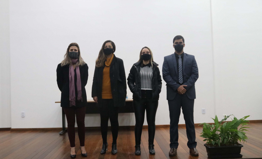 Integrantes do Ministério da Justiça fazem visita técnica na Polícia Científica do Paraná e discutem procedimentos sobre cadeia de custódia
Foto:SESP/PR