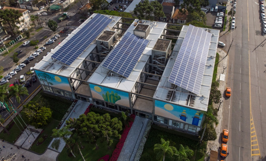 Programa de Eficiência Energética da Copel beneficia hospitais, escolas e iluminação pública.Foto: Copel