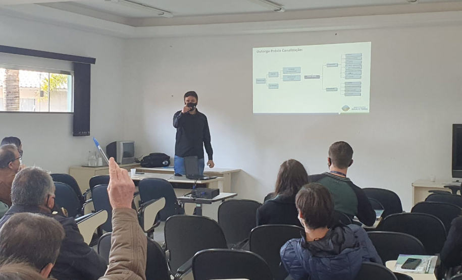 IAT retoma capacitações para descentralização da análise de processos de outorga
Foto: Sedest/IAT