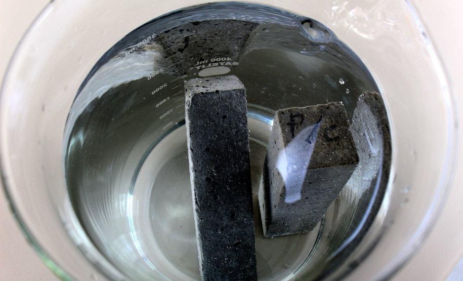 Tecpar atesta qualidade de materiais usados na construção civil
Foto: Luciano Sarote