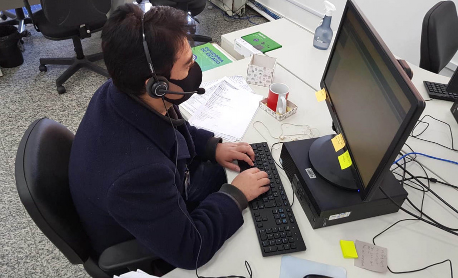 Ouvidoria reduz tempo de atendimento em mais de 80% - Atendimentos aumentaram 63%, de 51.174 para 83.433, enquanto o tempo para resposta reduziu 82%, comparando-se os primeiros semestres de 2021 e 2018  -  Curitiba, 08/07/2021  -  Foto: Divulgação CGE