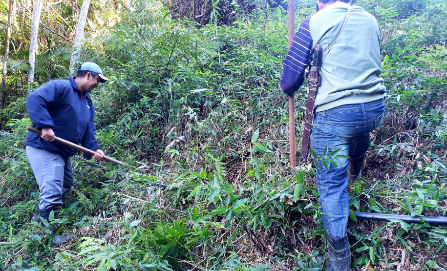 A empresa pública Portos do Paraná, através de seu programa de Educação Ambiental, em parceria com a Prefeitura de Paranaguá, começou a implantação da segunda fase do projeto de readequação dos microssistemas de abastecimento de água nas comunidades ilhadas da baía de Paranaguá, que estão na área de influência do porto.  -  Paranaguá, 08/07/2021  -  Foto: Pier Paolo/Portos do Paraná