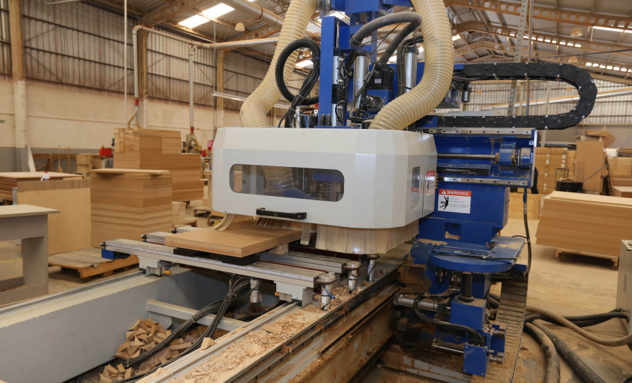 Carppem Sabaudia FEITO NO PARANA - Empresa Carppem Indústria Moveleira na cidade de Sabaudia. 06/10/2020 - Foto: Geraldo Bubniak/AEN