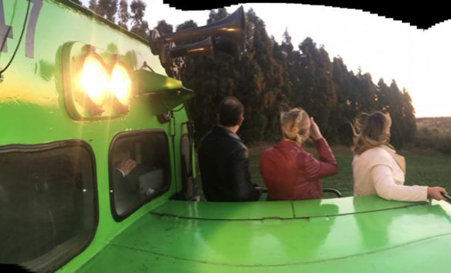 Ibama e Funai visitam os Campos Gerais para conhecer o traçado da Nova Ferroeste. Os técnicos sobrevoaram a Terra Indígena em Nova Laranjeiras. Foto Alessandro Vieira