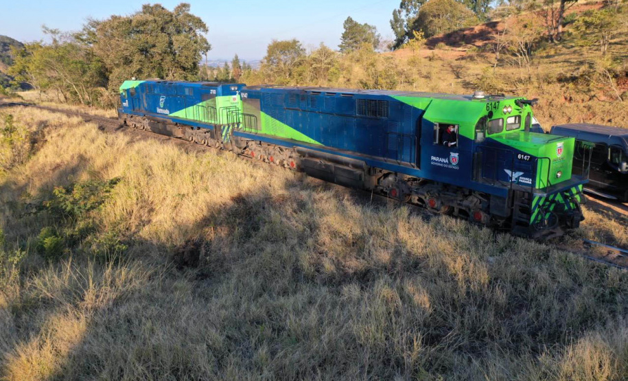 Ibama e Funai visitam os Campos Gerais para conhecer o traçado da Nova Ferroeste. Os técnicos sobrevoaram a Terra Indígena em Nova Laranjeiras. Foto Alessandro Vieira
