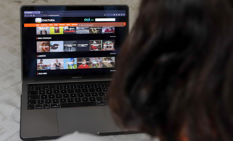 Plataforma Paraná Cultura tem atrações para as crianças se divertirem nas férias. Foto: Geraldo Bubniak/AEN