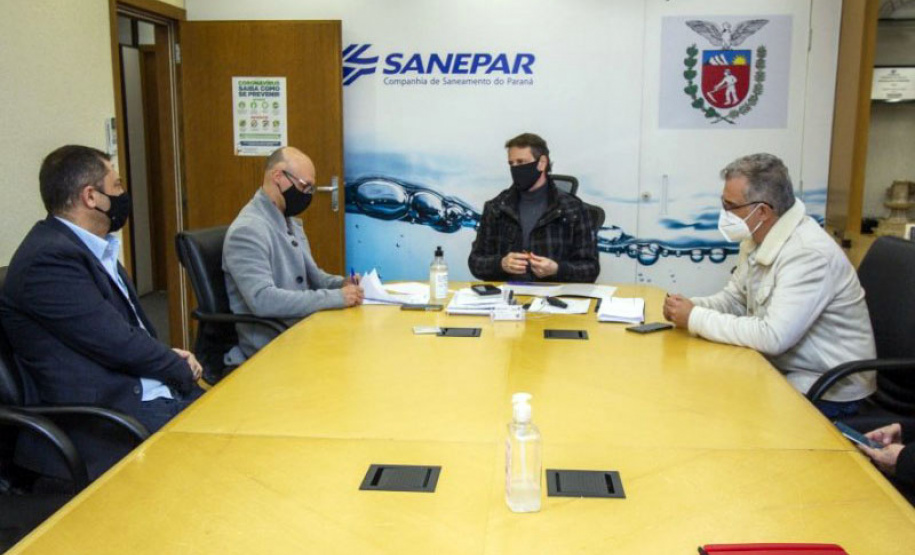 Sanepar e Invest Paraná vão estimular o desenvolvimento de agricultores da Bacia do Rio Miringuava
Foto: Sanepar