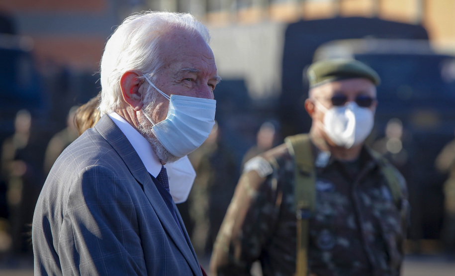 “O Paraná tem o melhor projeto para o Exército”, diz governador sobre Escola de Sargentos

Foto: Gilson Abreu/AEN
