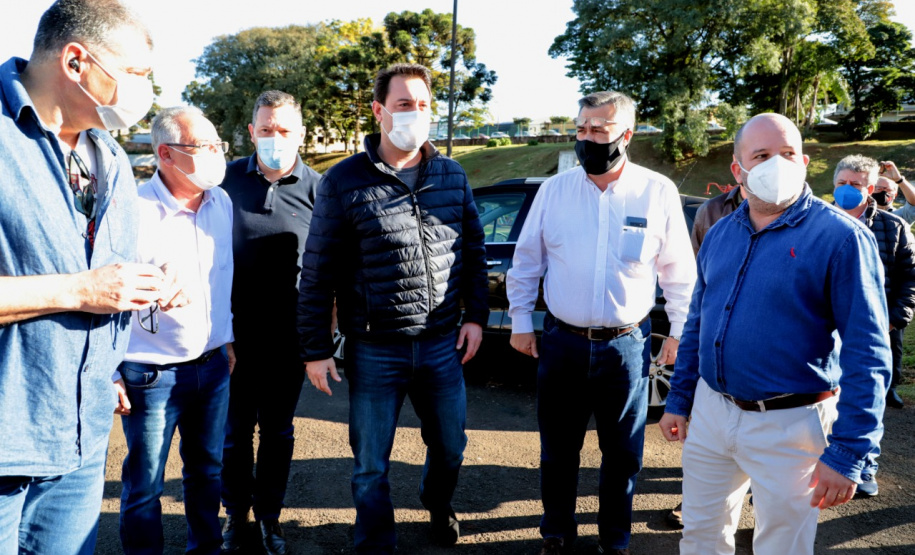 O governador Carlos Massa Ratinho Junior recebe a vacina contra coronavírus. Apucarana, 11/07/2021. Foto: AEN