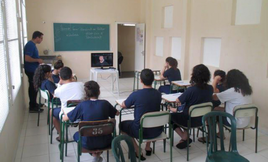 Cerca de 90% dos adolescentes que cumprem medidas socioeducativas de internação no Paraná foram inscritos para realizar o Exame Nacional para Certificação de Competências de Jovens e Adultos (Encceja), marcado para os dias 13 e 14 de outubro. - Foto: Arquivo SEJUF