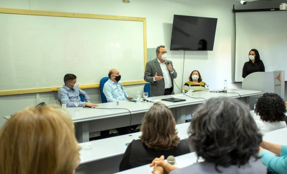 UEM e Prefeitura de Maringá assinam termo de cooperação técnica  -  Foto: UEM