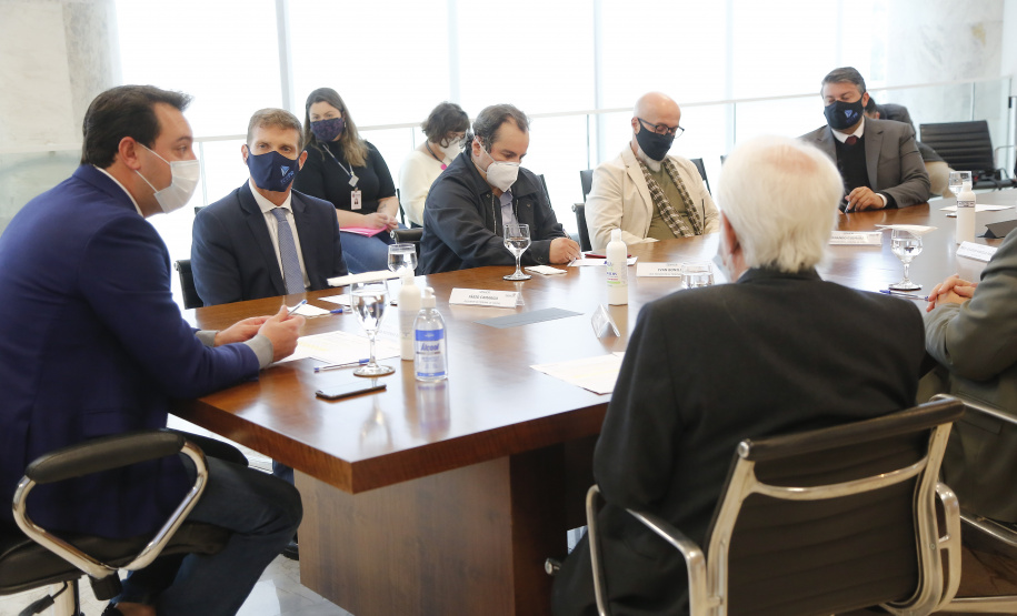 Por intermédio do Estado, TCE destina R$ 18 milhões para apoiar vacina da UFPR
Foto: Jonathan Campos/AEN