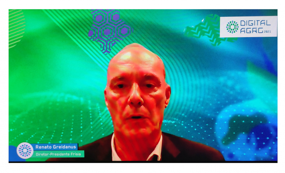 O governador Carlos Massa Ratinho Junior abriu, nesta segunda-feira (12), o Digital Agro 2021. O congresso, promovido pela Cooperativa Agroindustrial Frísia até 15 de julho, é considerado uma das principais feiras de tecnologia e inovação para o agronegócio do Brasil. - Na foto, o diretor-presidente da Frísia, Renato Greidanus. - Curitiba, 12/07/2021 - Foto: Jonathan Campos/AEN