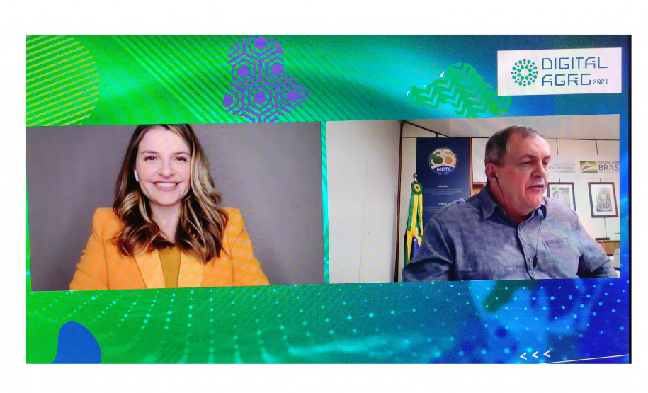 O governador Carlos Massa Ratinho Junior abriu, nesta segunda-feira (12), o Digital Agro 2021. O congresso, promovido pela Cooperativa Agroindustrial Frísia até 15 de julho, é considerado uma das principais feiras de tecnologia e inovação para o agronegócio do Brasil. - Curitiba, 12/07/2021 - Foto: Jonathan Campos/AEN