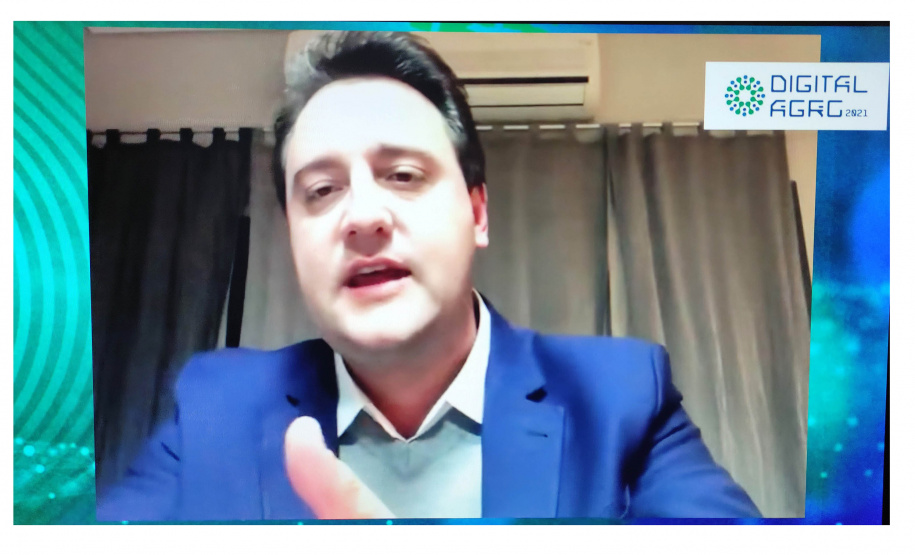 O governador Carlos Massa Ratinho Junior abriu, nesta segunda-feira (12), o Digital Agro 2021. O congresso, promovido pela Cooperativa Agroindustrial Frísia até 15 de julho, é considerado uma das principais feiras de tecnologia e inovação para o agronegócio do Brasil. - Curitiba, 12/07/2021 - Foto: Jonathan Campos/AEN