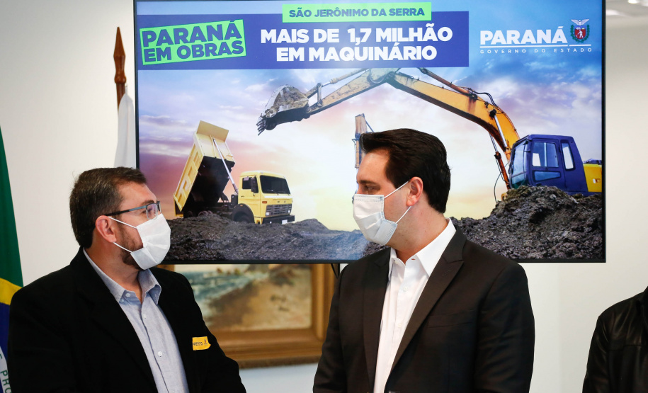 O governador Carlos Massa Ratinho Junior autorizou a liberação de R$ 1.704.800,00 para a compra de novos maquinários para São Jerônimo da Serra - Curitiba, 14/07/2021 - Foto: Jonathan Campos/AEN