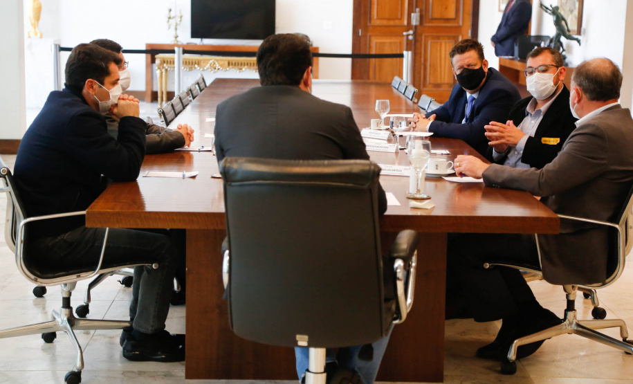 O governador Carlos Massa Ratinho Junior autorizou a liberação de R$ 1.704.800,00 para a compra de novos maquinários para São Jerônimo da Serra - Curitiba, 14/07/2021 - Foto: Jonathan Campos/AEN