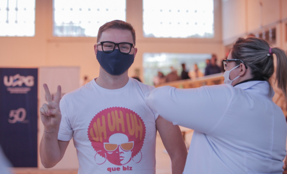 Paraná alcança marca de 30 mil profissionais do ensino superior imunizados
Foto Aline Jasper/UEPG