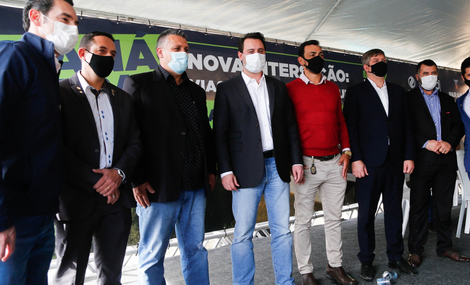 Nova interseção do Jardim Guarany, no km 104 da BR-277, em Campo Largo Foto: Jonathan Campos/AEN