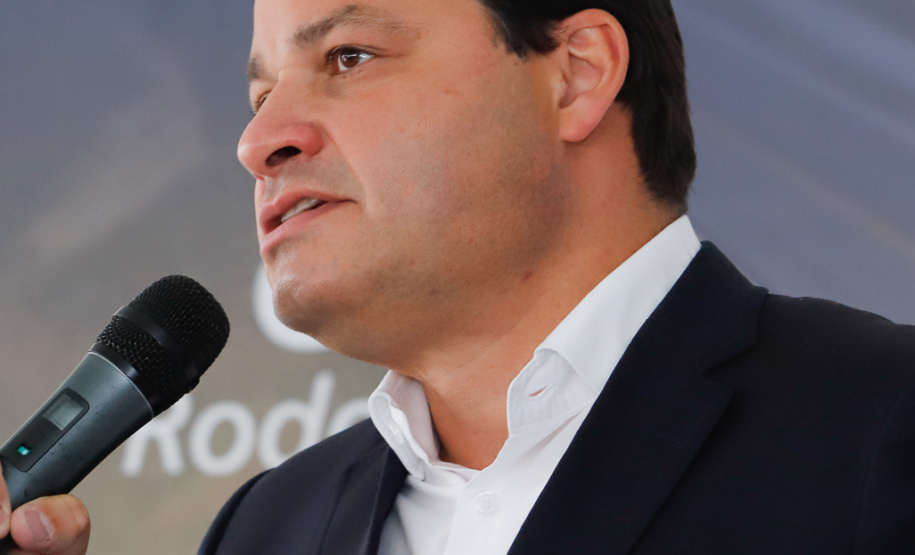 Novo viaduto melhora mobilidade na BR-277 e traz mais segurança a moradores de Campo Largo. A obra foi inaugurada oficialmente nesta quarta-feira (14) pelo governador Carlos Massa Ratinho Junior. Na foto, o secretário estadual da Infraestrutura e Logística, Sandro Alex - Curitiba, 14/07/2021 - foto: Rodrigo Félix Leal