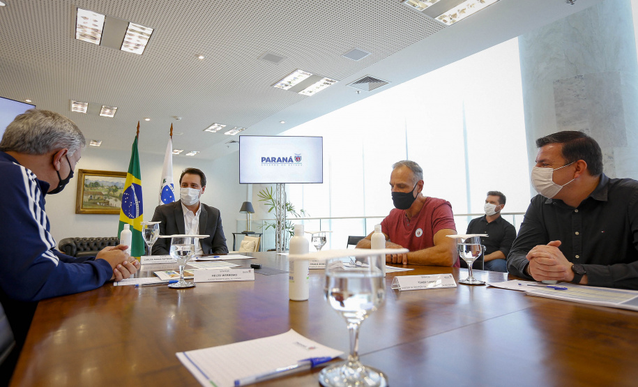 Governador confirma Cascavel como sede de competição de Kickboxing que reunirá atletas de 12 países
Foto Gilson Abreu/AEN