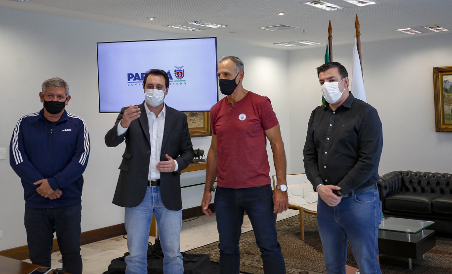 Governador confirma Cascavel como sede de competição de Kickboxing que reunirá atletas de 12 países
Foto Gilson Abreu/AEN