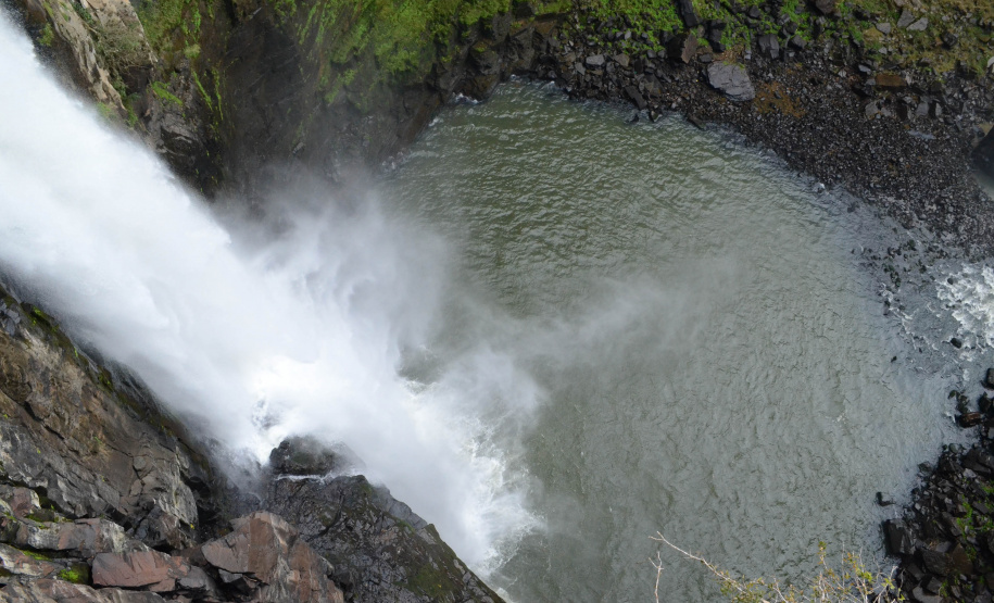 O Monumento Natural Estadual Salto São João, localizado no município de Prudentópolis, região Centro-sul do Estado, recebeu nessa quinta-feira (15) o seu Plano de Manejo - documento com normas para utilização dos atrativos naturais, visando a proteção ambiental do local.  -  Curitiba, 15/07/2021  -  Foto: SEDEST
