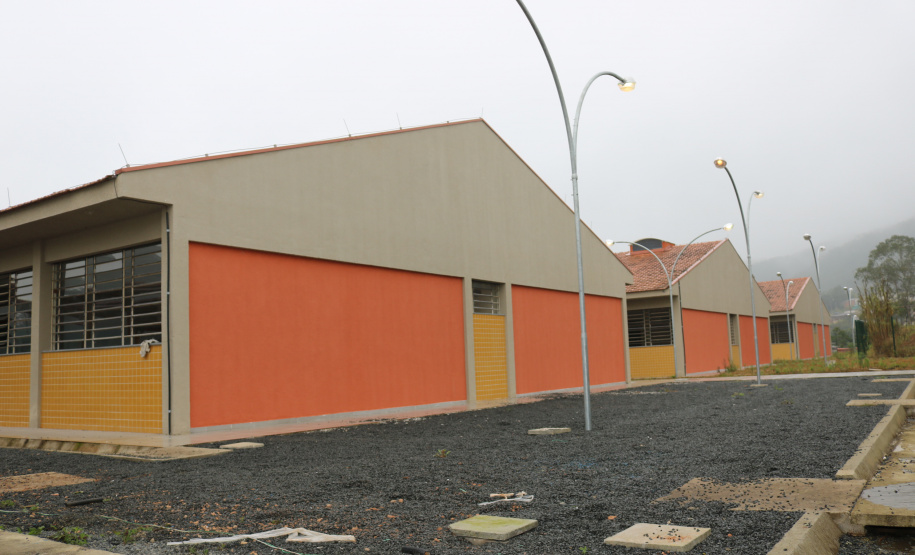 O Instituto Paranaense de Desenvolvimento Educacional – Fundepar, inicia a entrega de móveis, materiais e equipamentos para o novo prédio do Colégio Estadual do Campo Danilo Zanona Ribeiro em Ribeirão Grande, Campina Grande do Sul, Região Metropolitana de Curitiba. Foto: Fundepar