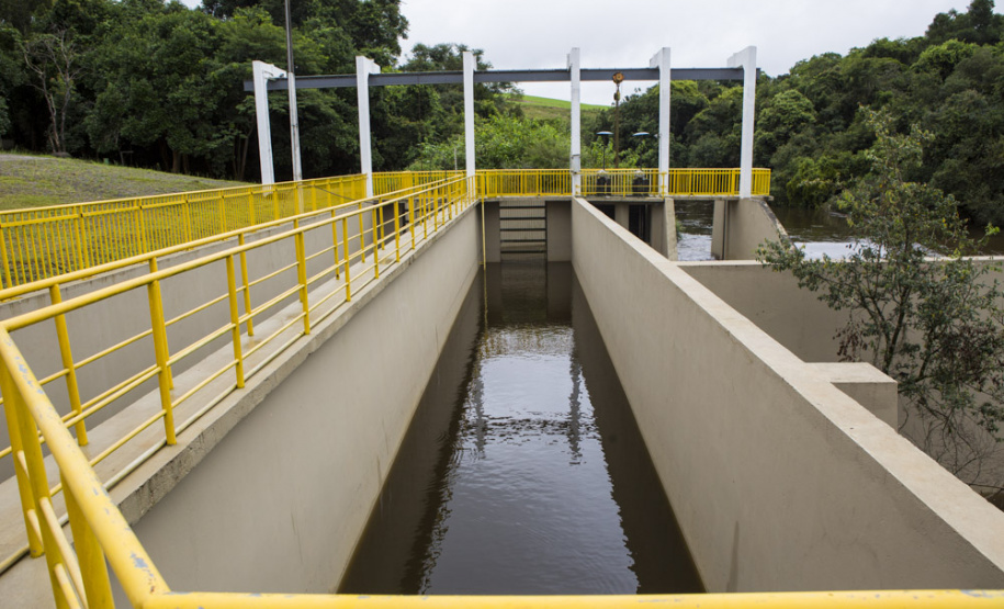 Sanepar inicia obra de duplicação da adutora do Rio Pitangui
Foto: Brunno Covello/SANEPAR