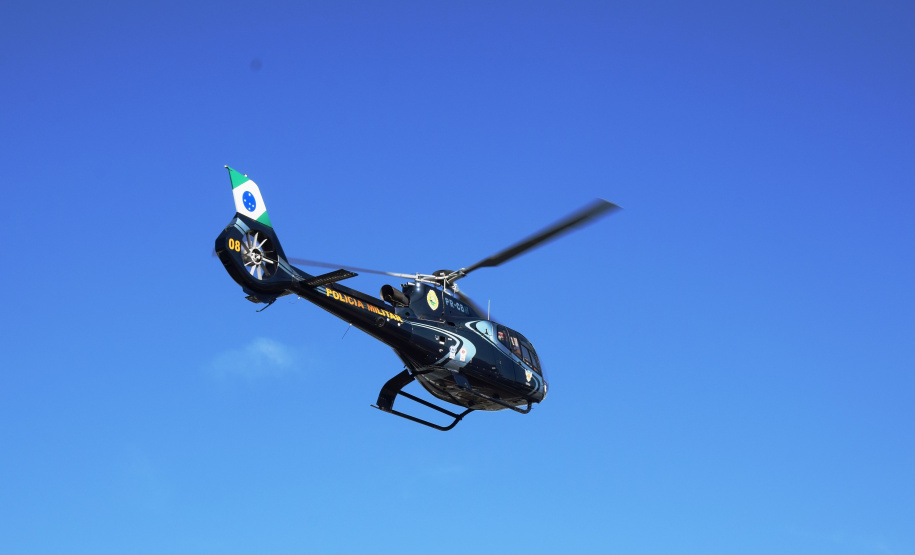 Em seis meses entregando vacinas para todo o Paraná, aeronaves da Casa Militar somam onze dias em horas de voo
Foto: Americo Antonio/SESA