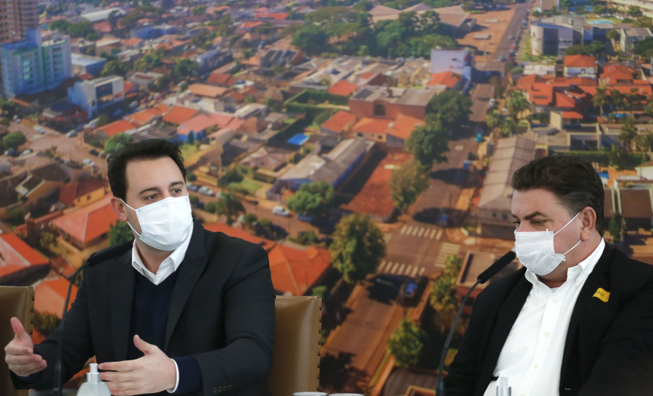 Governador Carlos Massa Ratinho Junior, durante solenidade assinatura de ordem serviços para construção da Cadeia Pública e pavimentação de estradas rurais em Arapongas - Curitiba, 19/07/2021 - Foto: Jonathan Campos/AEN