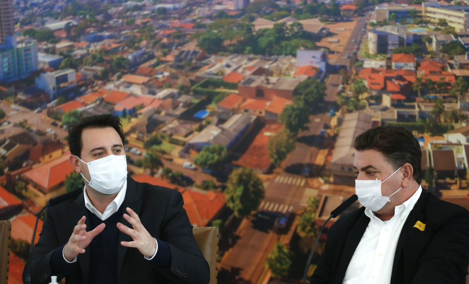 Governador Carlos Massa Ratinho Junior, durante solenidade assinatura de ordem serviços para construção da Cadeia Pública e pavimentação de estradas rurais em Arapongas - Curitiba, 19/07/2021 - Foto: Jonathan Campos/AEN