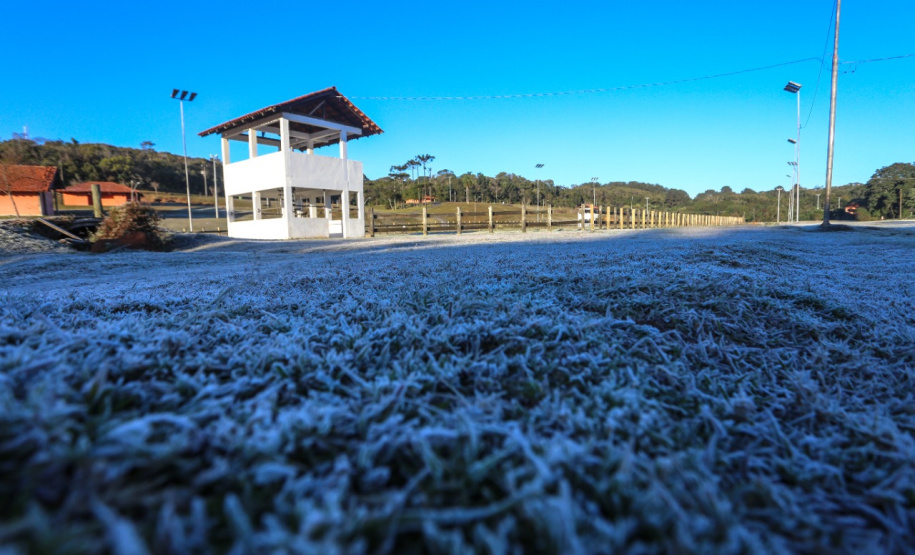 Paraná tem 16 cidades com temperaturas negativas; General Carneiro registrou -7,8ºC  Foto: Valdelino Pontes/AEN