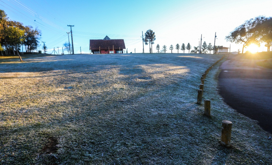 Paraná tem 16 cidades com temperaturas negativas; General Carneiro registrou -7,8ºC  Foto: Valdelino Pontes/AEN