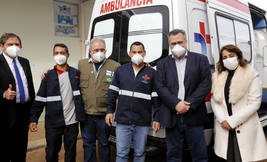 O secretário de Estado da Saúde, Beto Preto acompanha o ministro da Saúde, Marcelo Queiroga, nesta terça-feira (20) no Hospital Municipal Padre Germano Lauck em Foz do Iguaçu. Foto: Gilson Abreu/AEN