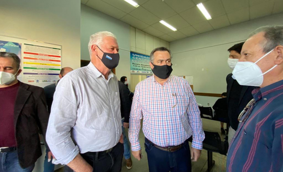 O secretário de Estado da Saúde, Beto Preto, acompanhou a vacinação contra a Covid-19 no município de Guaíra, na região Oeste, nesta quarta-feira (21). - Guaíra, 21/07/2021 - Foto: Gustavo Marçal/SESA